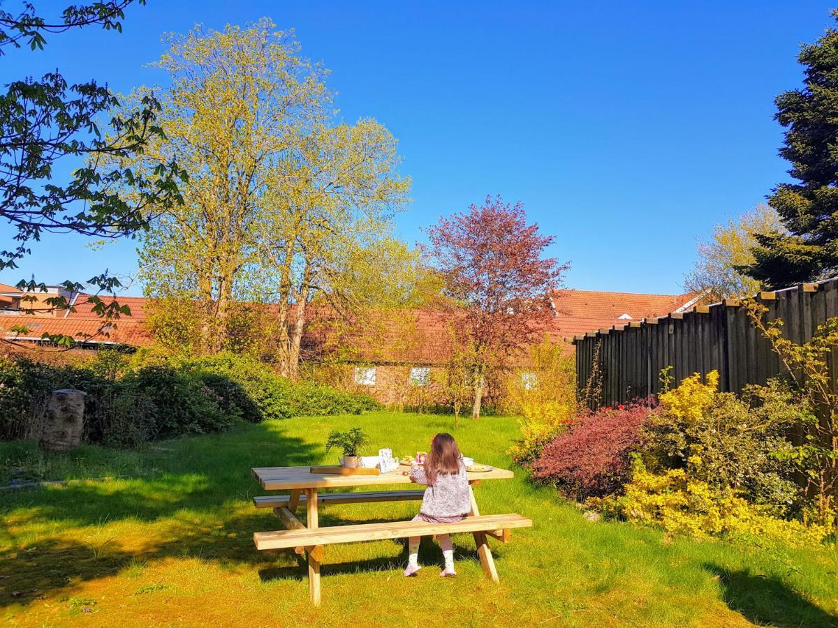 5 Minute Walk To Lego House-2 Bedrooms With Balcony Garden View.loft Floor *